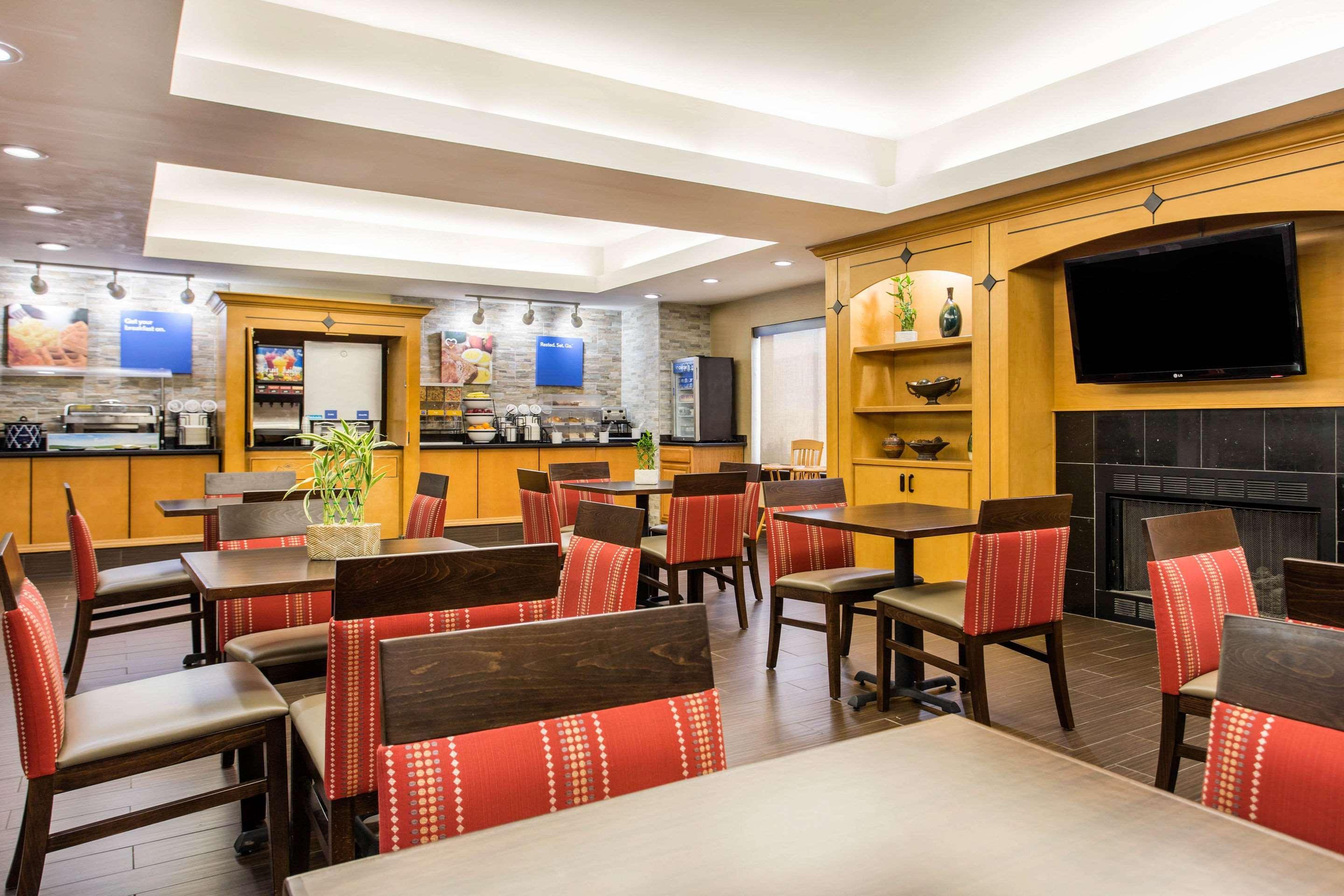 Best Western Plus Raleigh Crabtree Valley Hotel Eksteriør bilde